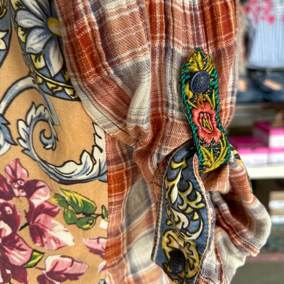 Aratta Plaid Mixed Media Button-Down Shirt Flannel - Picture 6 of 6